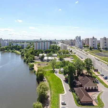 Новые Апартаменты У Реки Свислочь * Mińsk
